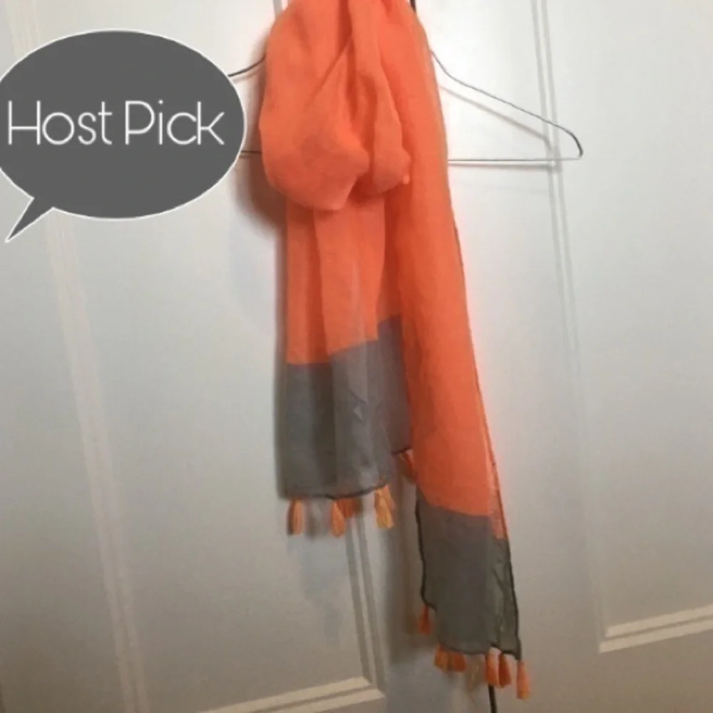 Girls scarf peachish / orangeish and gray Old Navy